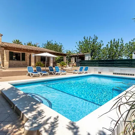 Puig Petit Holiday home